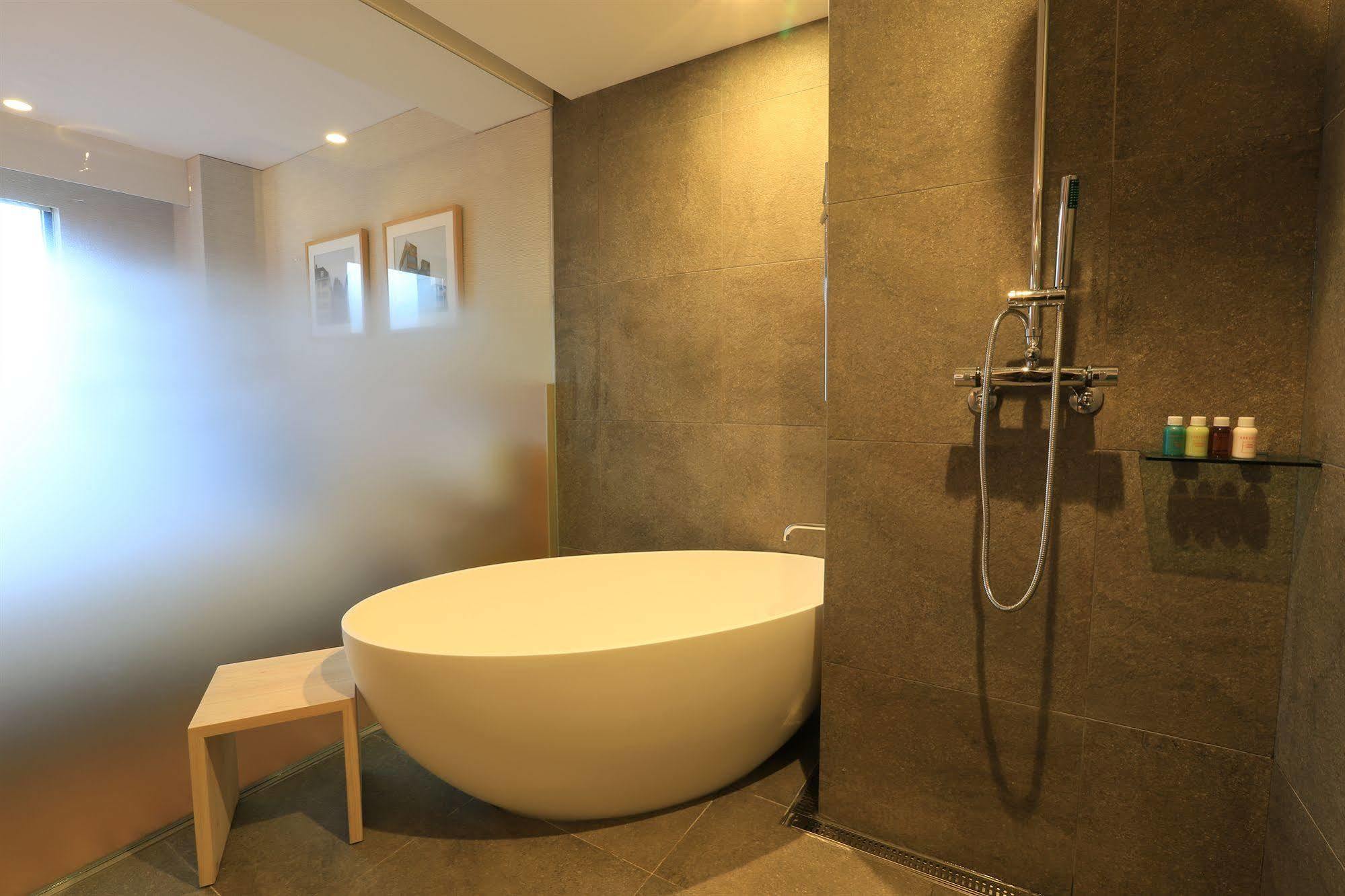 Borjomi Boutique Seoul Hotel Екстериор снимка