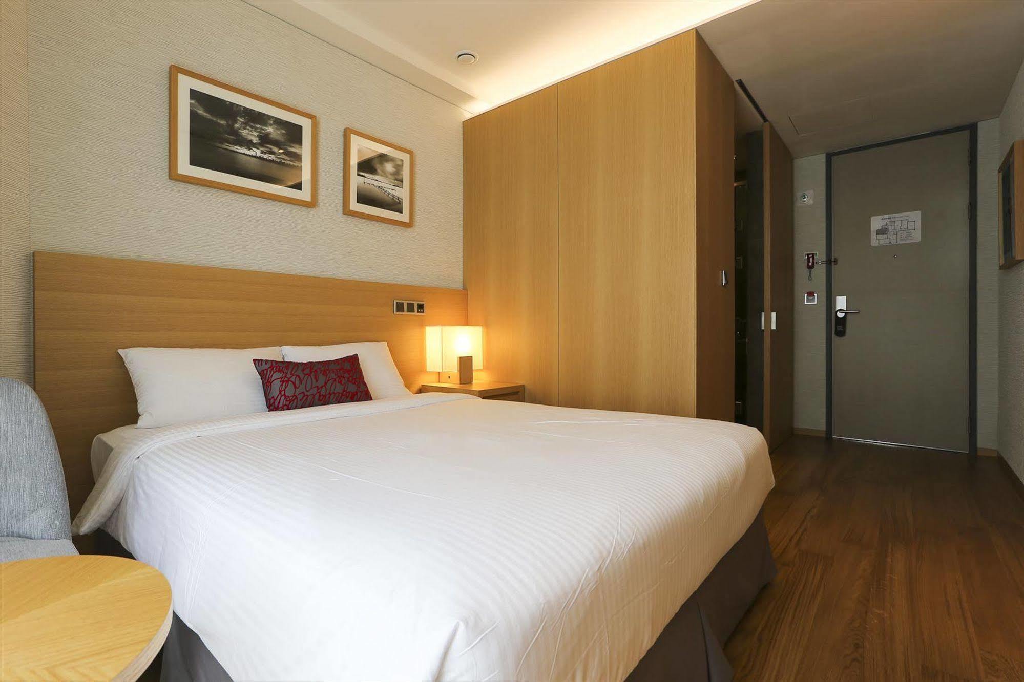 Borjomi Boutique Seoul Hotel Екстериор снимка